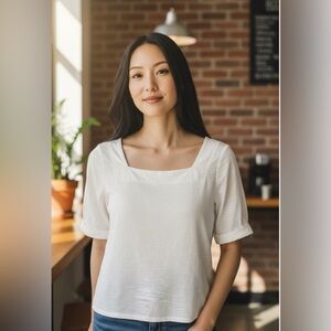 Talbots White Cuffed Sleeve Relaxed Tee size medium